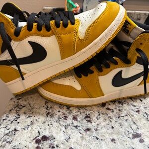 Air Jordan 1 Yellow Ochre